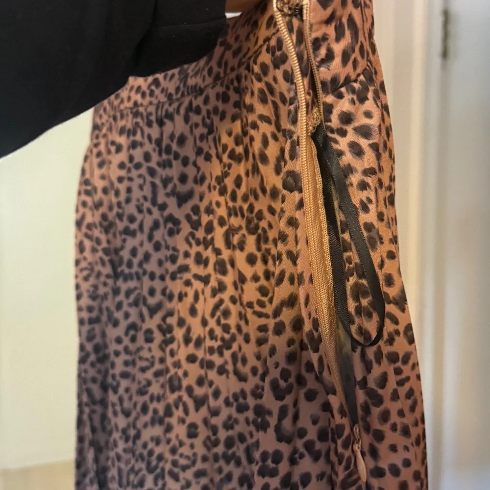 Leopard Print Midi Skirt